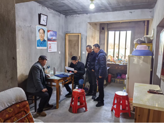 【基层话民生】入户走访暖兵心  民生实事践初心