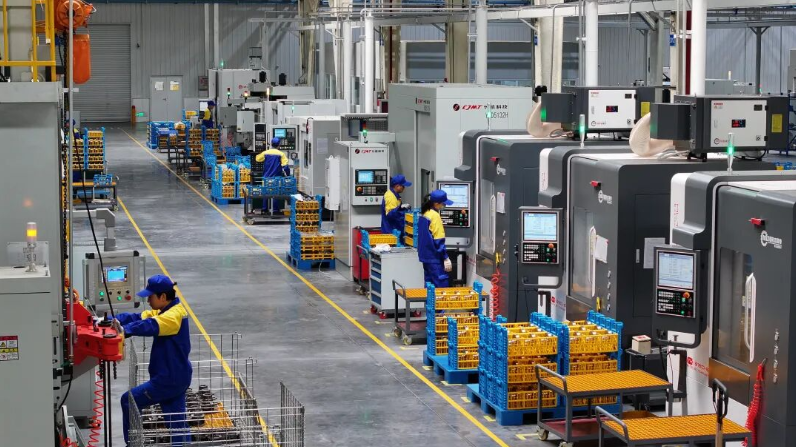 001号下线！东风井关黄山工厂正式投产